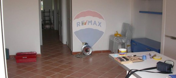 3 rooms Apartment in Castiglione della Pescaia, Italy No. 237773 3
