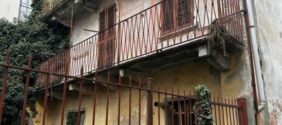 14 chambres Maison à Borgosesia, Italy No. 323363 11