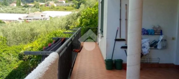 Вилла с 3 спальнями в Санремо, Италия № 359977 24