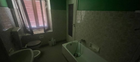 Casa de 6 habitaciónes en Belveglio, Italy No. 127935 39