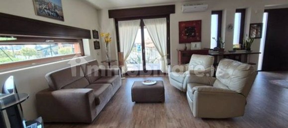 6 bedrooms Villa in Coccaglio, Italy No. 264557 10