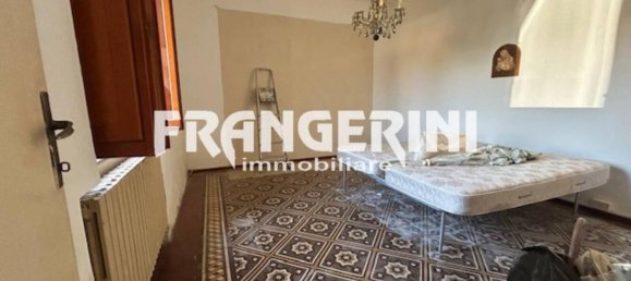 3 rooms House in Livorno, Italy No. 26061 13