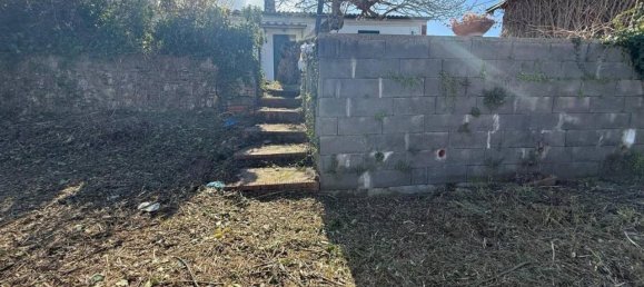 3 rooms House in Livorno, Italy No. 26061 27