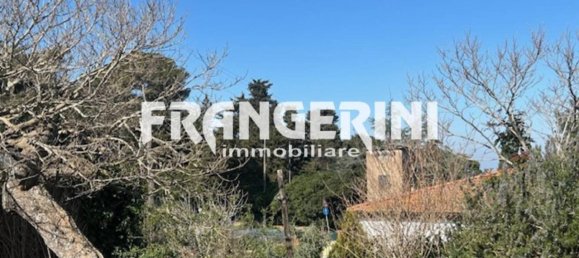 3 rooms House in Livorno, Italy No. 26061 2