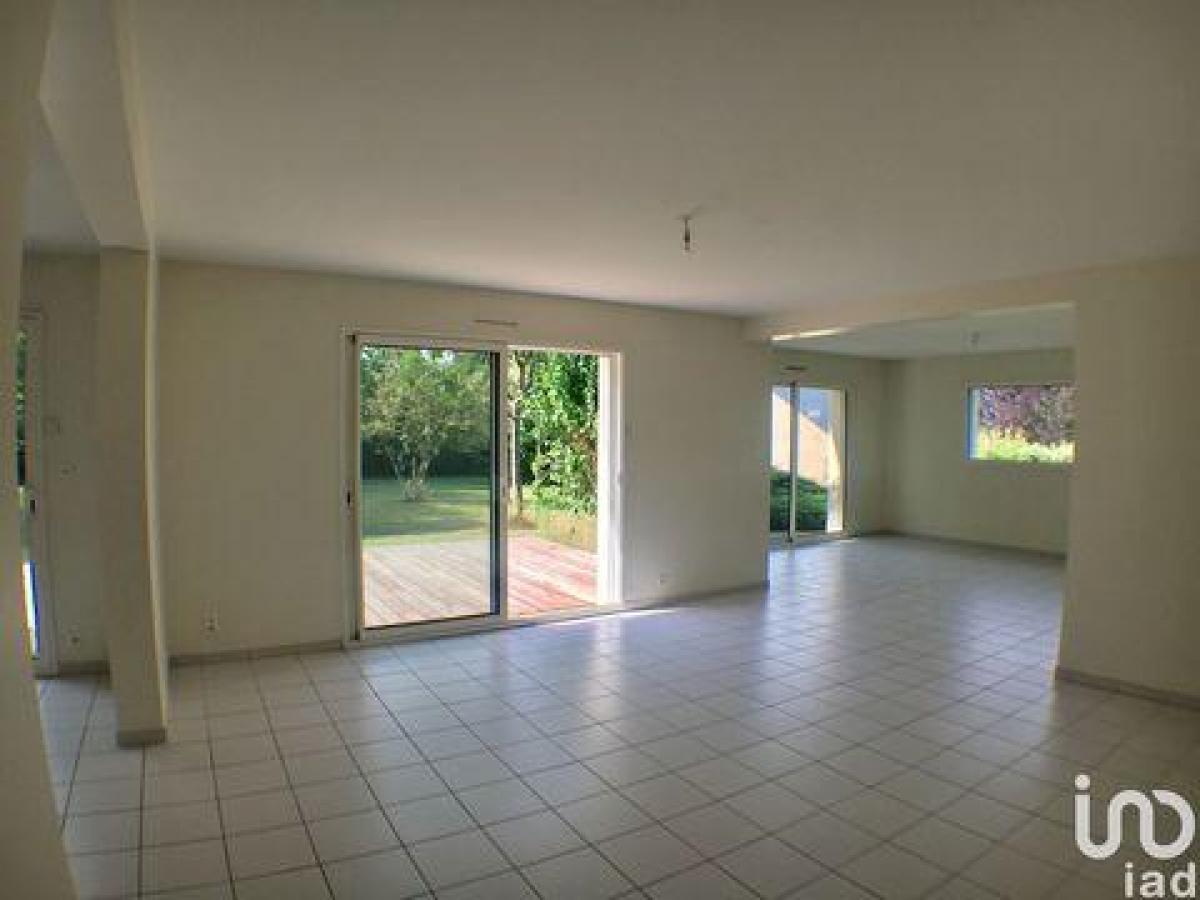 Casa T4 em Cholet, France N.º 23830