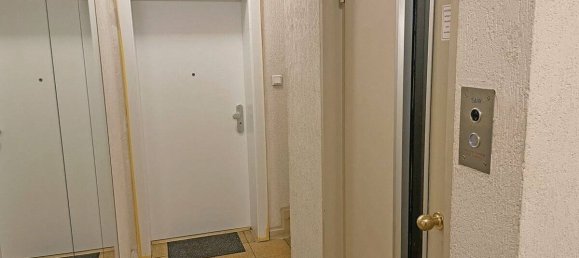 2 rooms Apartment in Dusseldorf, Germany No. 111857 4