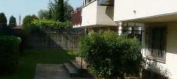 2-salle Appartement à Magnago, Italy No. 103854 2