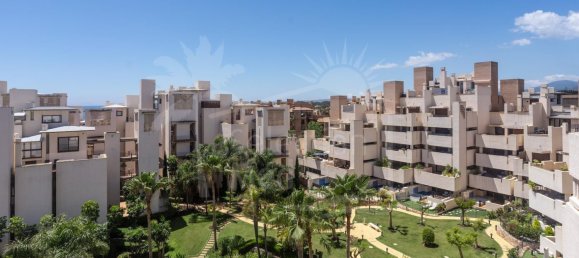 2 bedrooms Penthouse in Estepona, Spain No. 169111 16