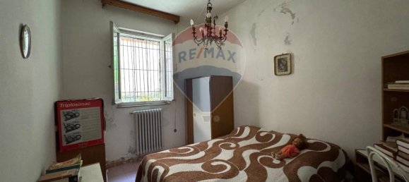 3غرفة منزل في Foligno, Italy رقم 5138 9