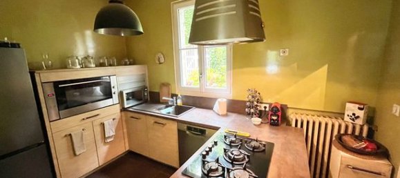 4 bedrooms House in Saint-Etienne-de-Chigny, France No. 313638 12