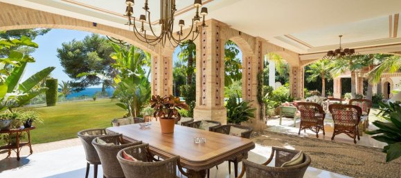 Casa de 7 dormitorios en Marbella, Spain No. 99899 2