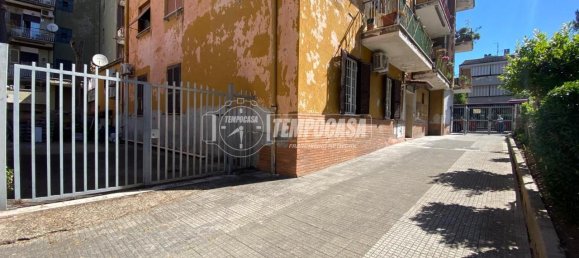 3 rooms Apartment in Rome, Italy No. 3085 20