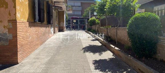 3 rooms Apartment in Rome, Italy No. 3085 19