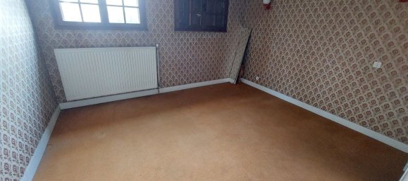 2 bedrooms House in Compiegne, France No. 264424 12