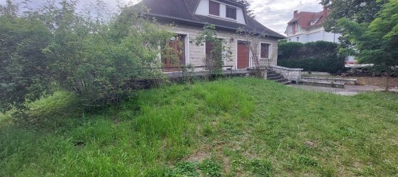 2 bedrooms House in Compiegne, France No. 264424 6