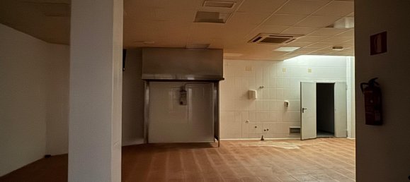  عقار تجاري في Valencia, Spain 250متر مربع رقم 181406 14