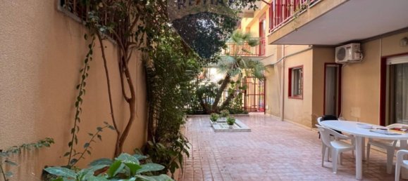 Apartamento de 2 dormitorios en Caltanissetta, Italy No. 270549 7