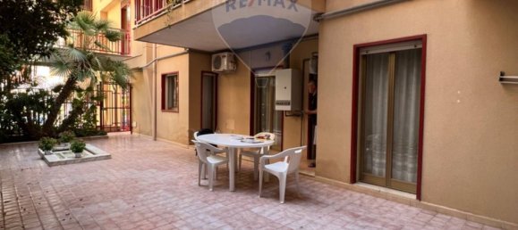 Apartamento de 2 dormitorios en Caltanissetta, Italy No. 270549 8