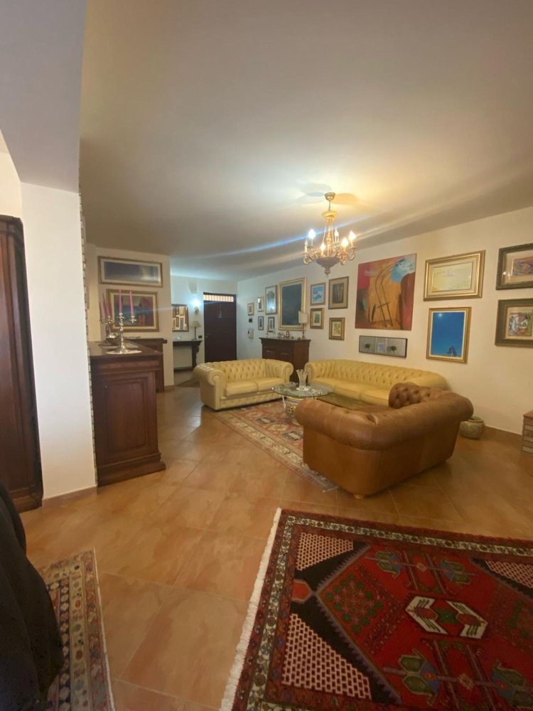 5غرفة شقة في Messina, Italy رقم 216393