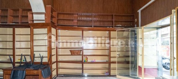 60m² Commercial property in Paternò, Italy No. 251551 3