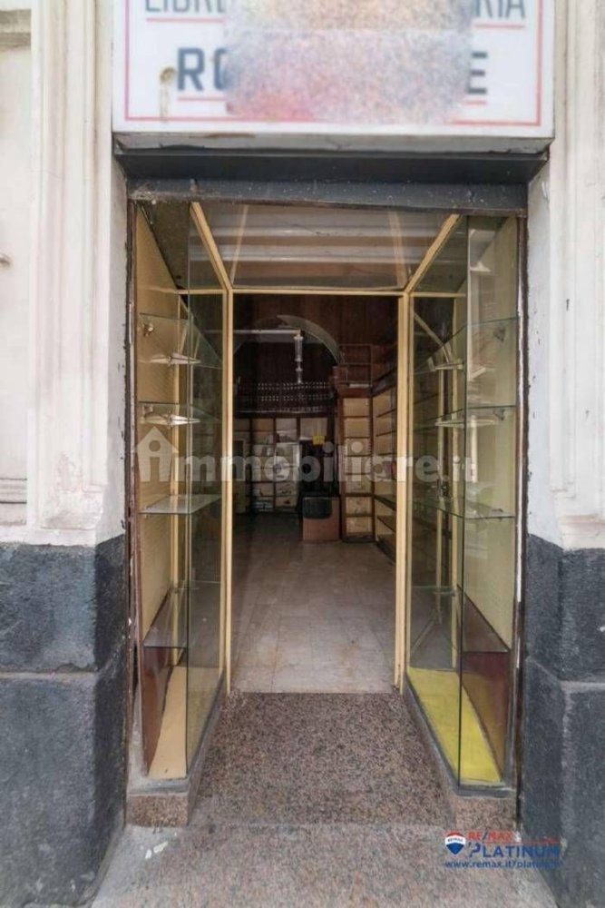 60m² Commercial property in Paternò, Italy No. 251551