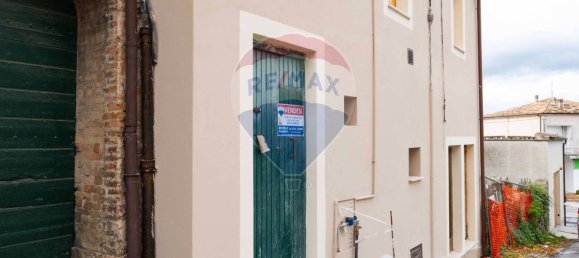 4 bedrooms House in Cupramontana, Italy No. 52943 2