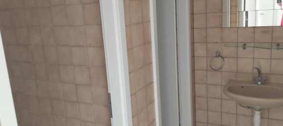 3 bedrooms Commercial property in Nuremberg, Germany No. 210799 8