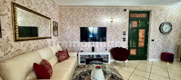 2 bedrooms Apartment in Pozzolengo, Italy No. 344077 4