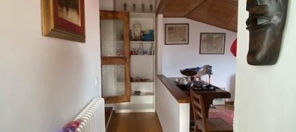 2-salle Appartement à Como, Italy No. 13783 3