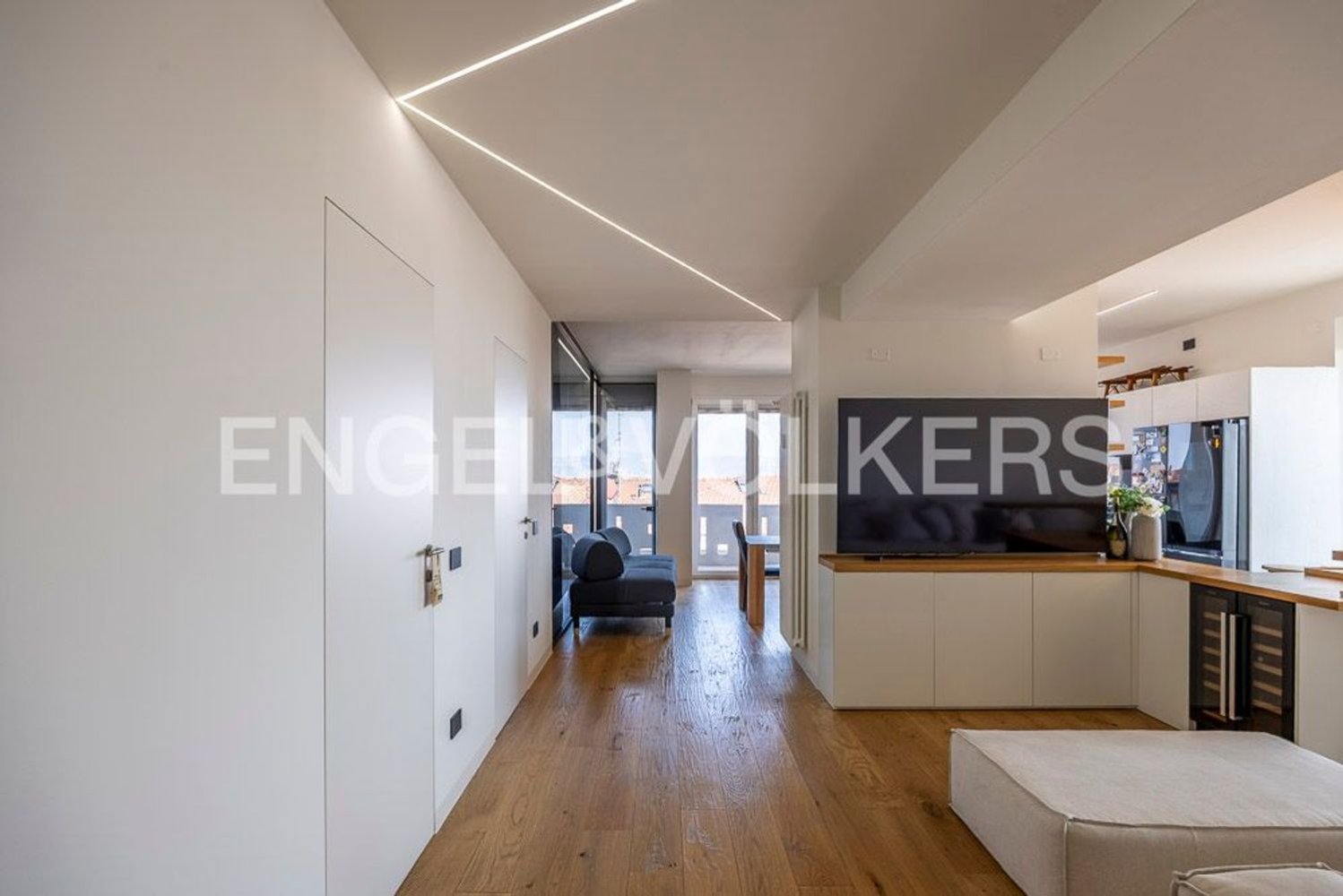 3 rooms Apartment in Verona, Italy No. 128390