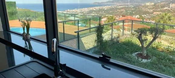 Villa 4+1 in Kargicak, Turkey No. 14638 29