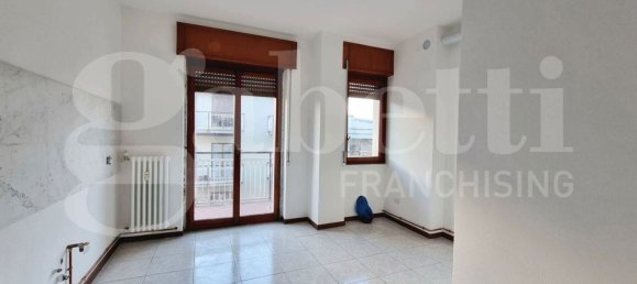 Apartamento de 4 habitaciónes en Lecco, Italy No. 79331 9