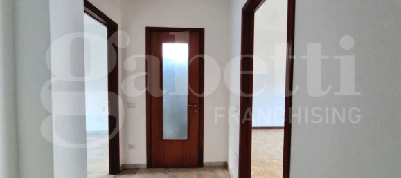 Apartamento de 4 habitaciónes en Lecco, Italy No. 79331 8