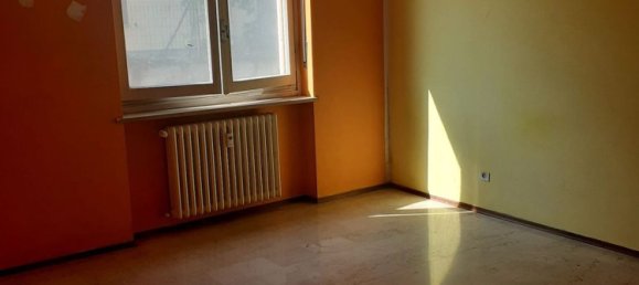Apartamento de 4 habitaciónes en Asti, Italy No. 257228 7