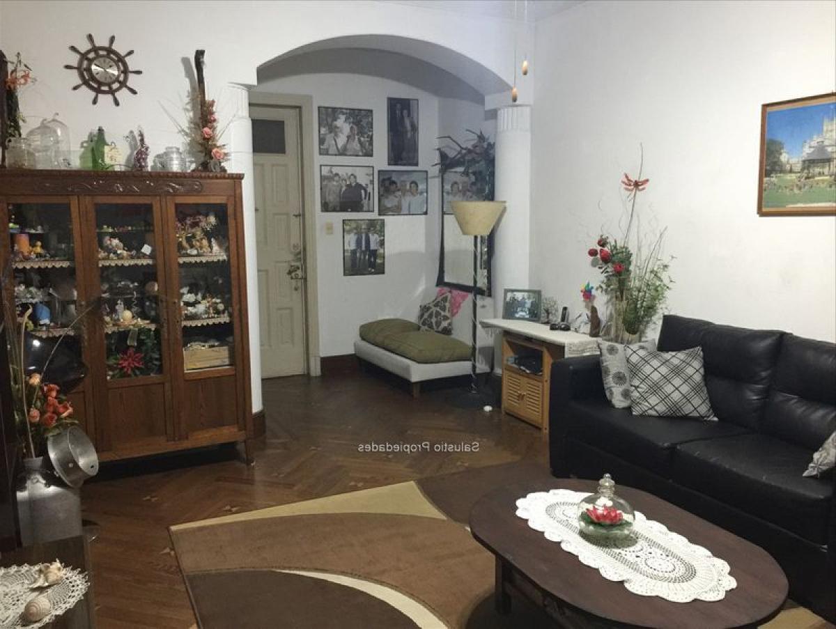 Квартира с 2 спальнями в Монтевидео, Уругвай № 10223