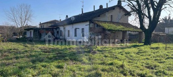 3 bedrooms House in Corana, Italy No. 237001 17