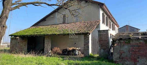 3 bedrooms House in Corana, Italy No. 237001 3