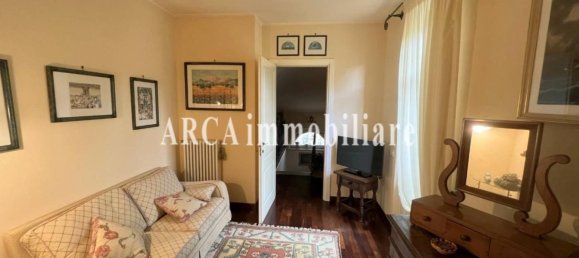 3 bedrooms Villa in Pietrasanta, Italy No. 374516 9