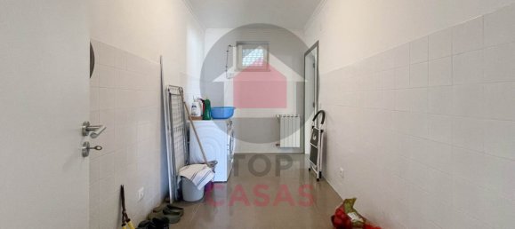 3 bedrooms House in Caldas da Rainha, Portugal No. 121076 16