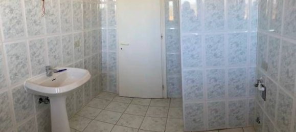 4 Schlafzimmer Wohnung in Follonica, Italy, Nr. 160401 2