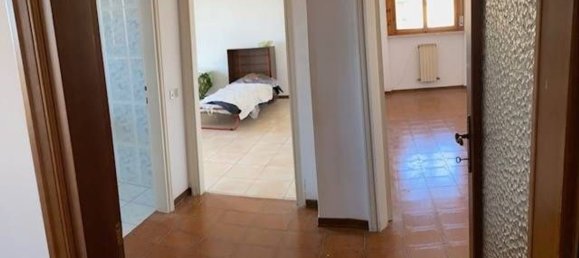 4 Schlafzimmer Wohnung in Follonica, Italy, Nr. 160401 4