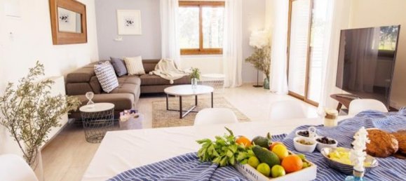4 Schlafzimmer Villa in Agios Georgios, Cyprus, Nr. 10509 4