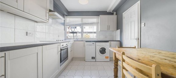 3 bedrooms Apartment in Roehampton, United Kingdom No. 7303 3