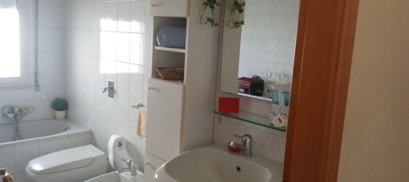 7-salle Appartement à Vittoria, Italy No. 288639 4