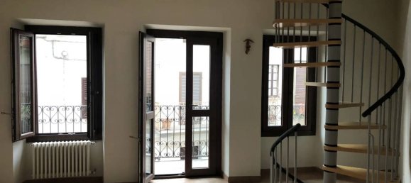 Casa de 3 habitaciónes en Alice Castello, Italy No. 127568 6