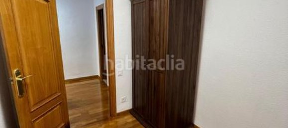4 bedrooms Apartment in Alicante, Spain No. 135128 19