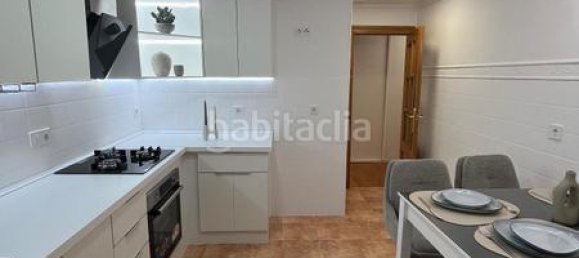 4 bedrooms Apartment in Alicante, Spain No. 135128 8