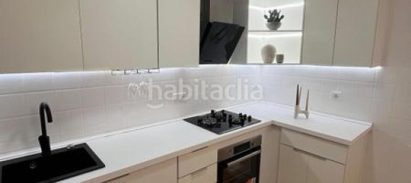 4 bedrooms Apartment in Alicante, Spain No. 135128 9