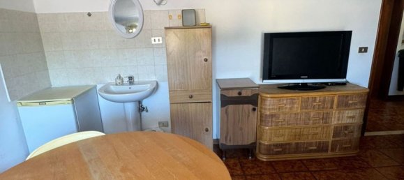 7 bedrooms Apartment in Anzola dell'Emilia, Italy No. 317644 10