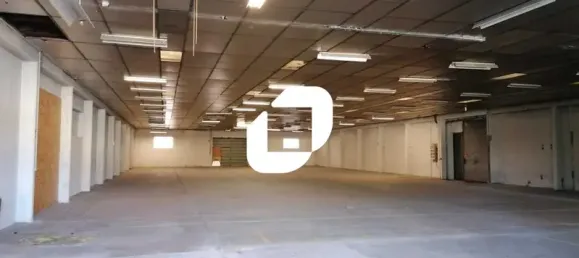 6764m² Commercial property in Villefranche-sur-Saone, France No. 307823 4